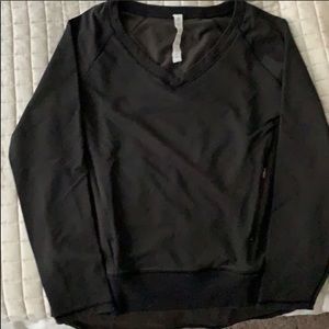 Lululemon sweatshirt